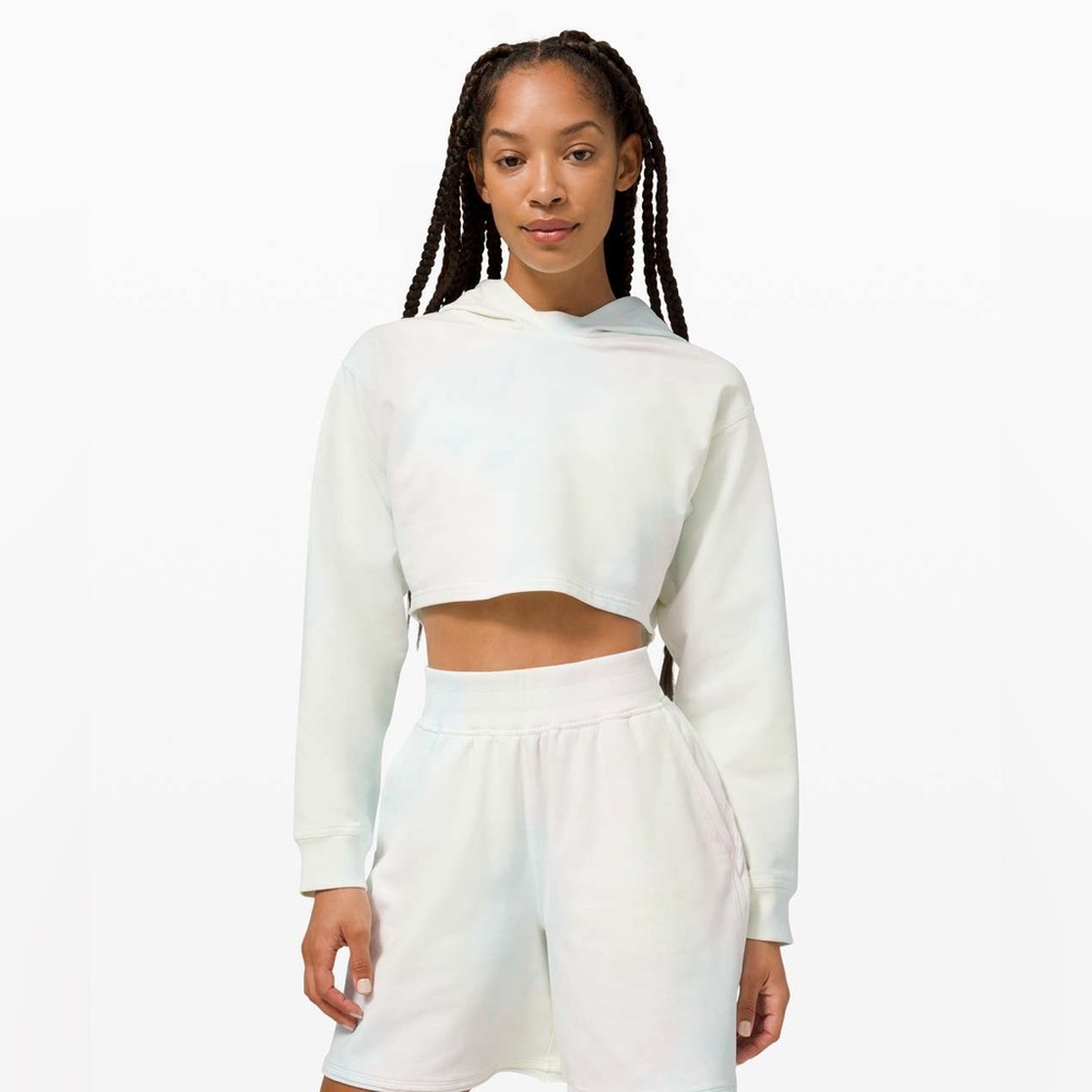 Lululemon LA All Yours Cropped Hoodie
Cotton Candy Wash -Size 6